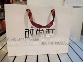 洛陽(yáng)廣告設(shè)計(jì)的藝術(shù)與商業(yè)融合之道